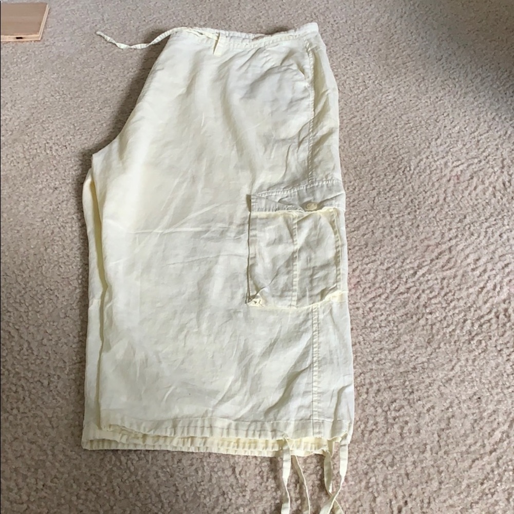 Men’s yellow linen shorts